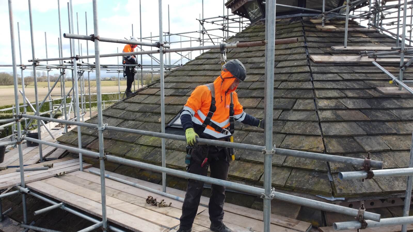 Hotel Scaffolding